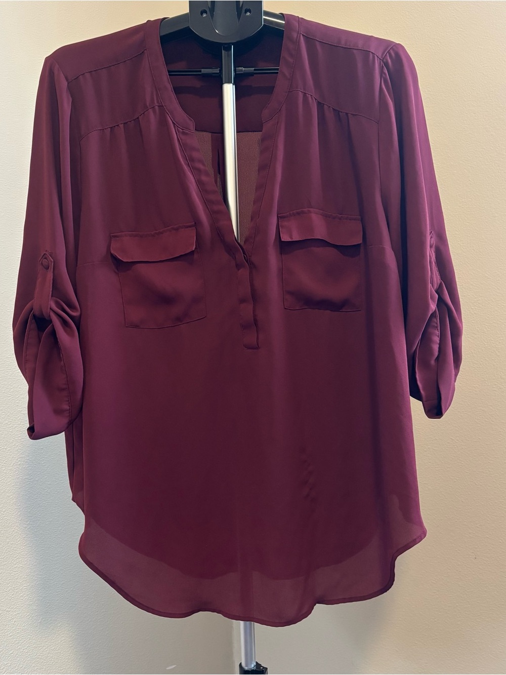 Torrid Harper Burgundy Georgette Tunic Blouse Size 1 Roll Tab Sleeve 1X
